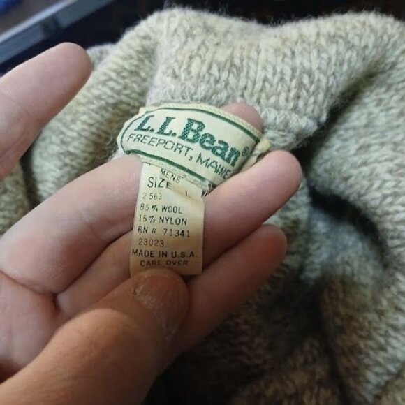 L.L. Bean Men's Wool Sweater Size Large Button Detail Beige Heather - Picture 3 of 12